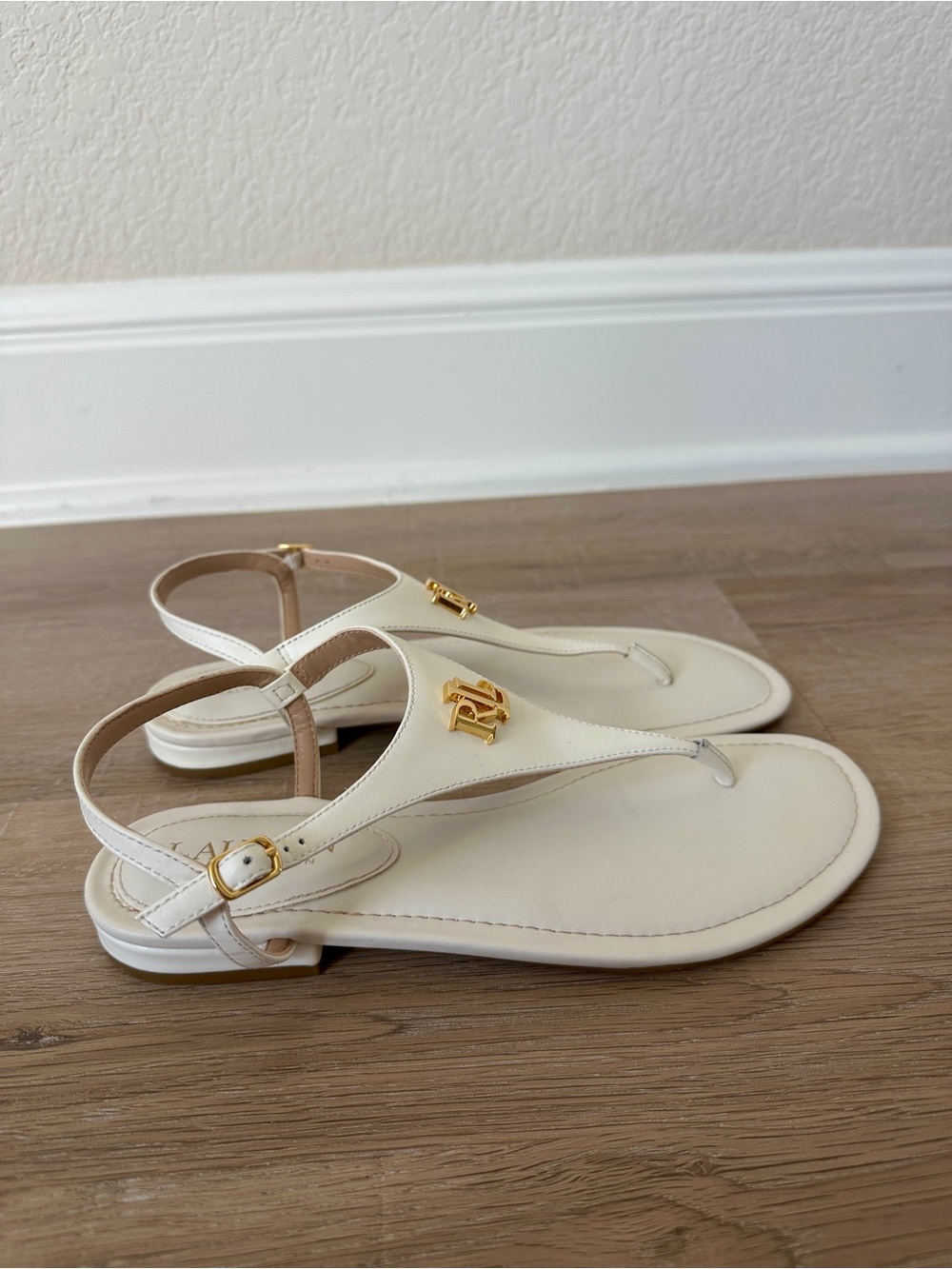 Ralph Lauren Gold-Accented Cream Leather T-Strap Sandals - Picture 2 of 9